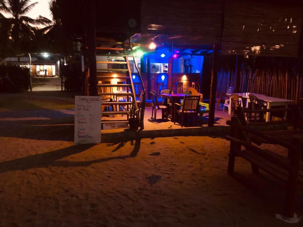 Nilaveli Sheen Coast トリンコマリー エクステリア 写真